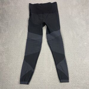 Spanx Look at Me Now Moto Leggings Womens Size M  Black Seamless Gym
Casual